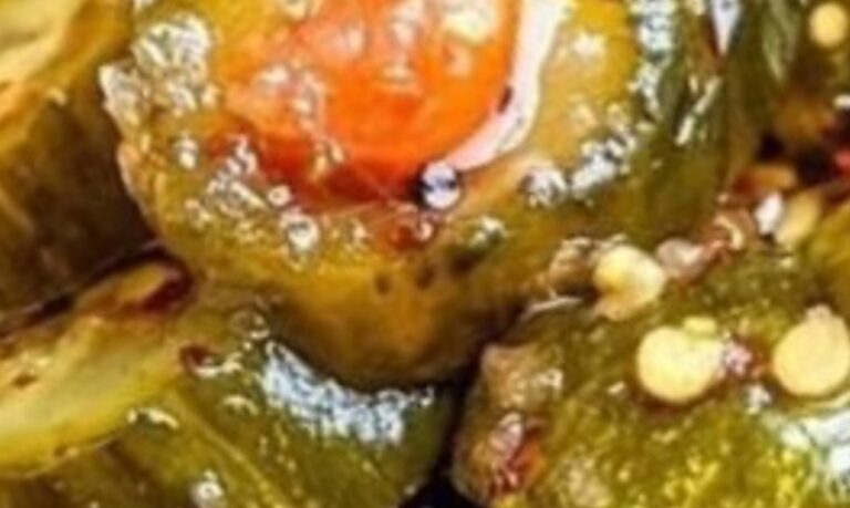 Spicy Garlic and Dill Pickles