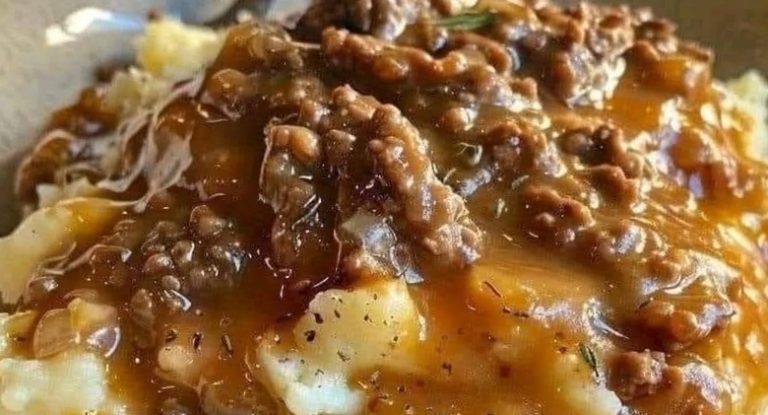 Ground Beef and Gravy over Mashed Potatoes