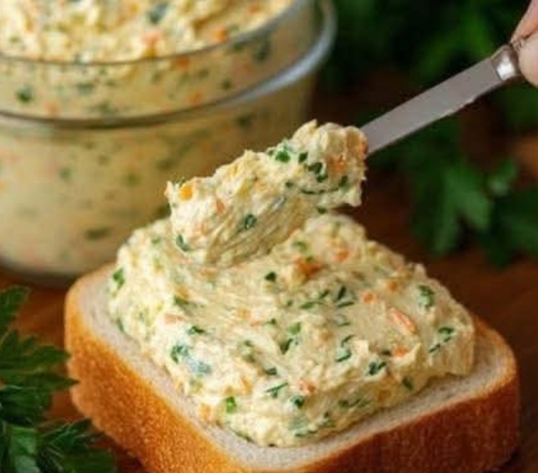 Creamy Chicken and Carrot Spread – A Hidden Gem You’ll Want to Save