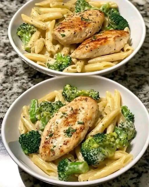 Creamy Chicken and Broccoli Pasta
